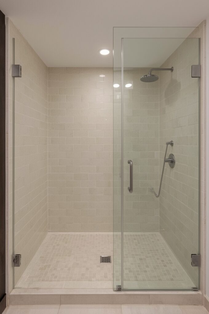 Minimalist Wet Room Layout