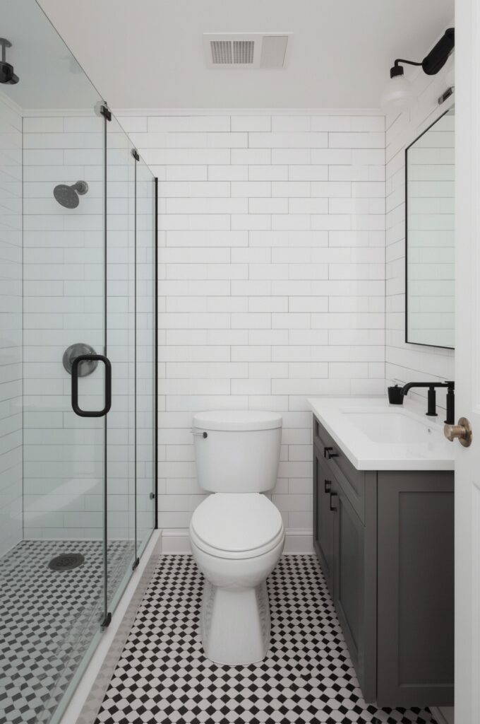 Monochrome Palette to Expand Space