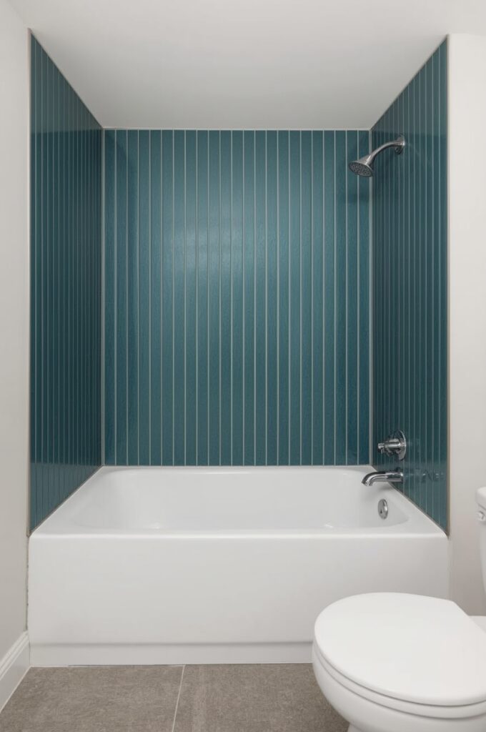 Tub with Vertical Accent Wall Tiles